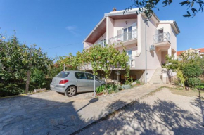  Apartment and Rooms Ema  Водице